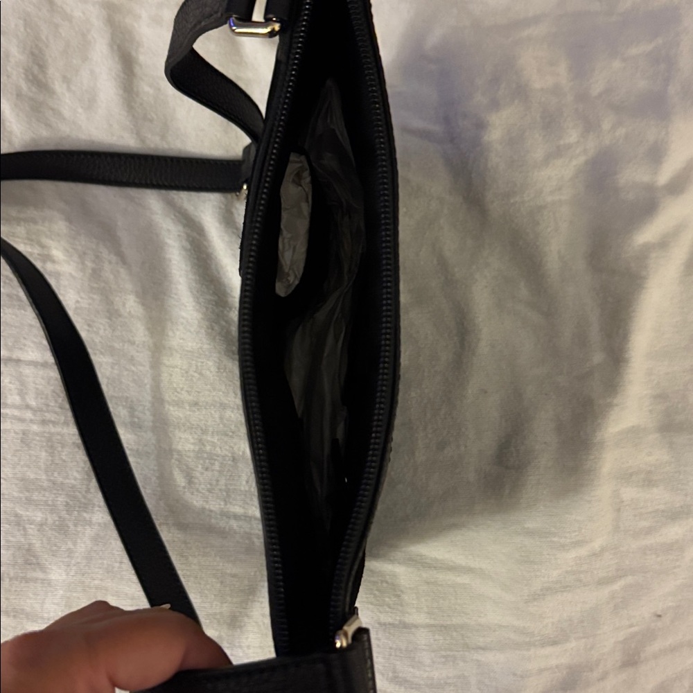Gucci Black Suede & Leather Crossbody Bag - Picture 3 of 6